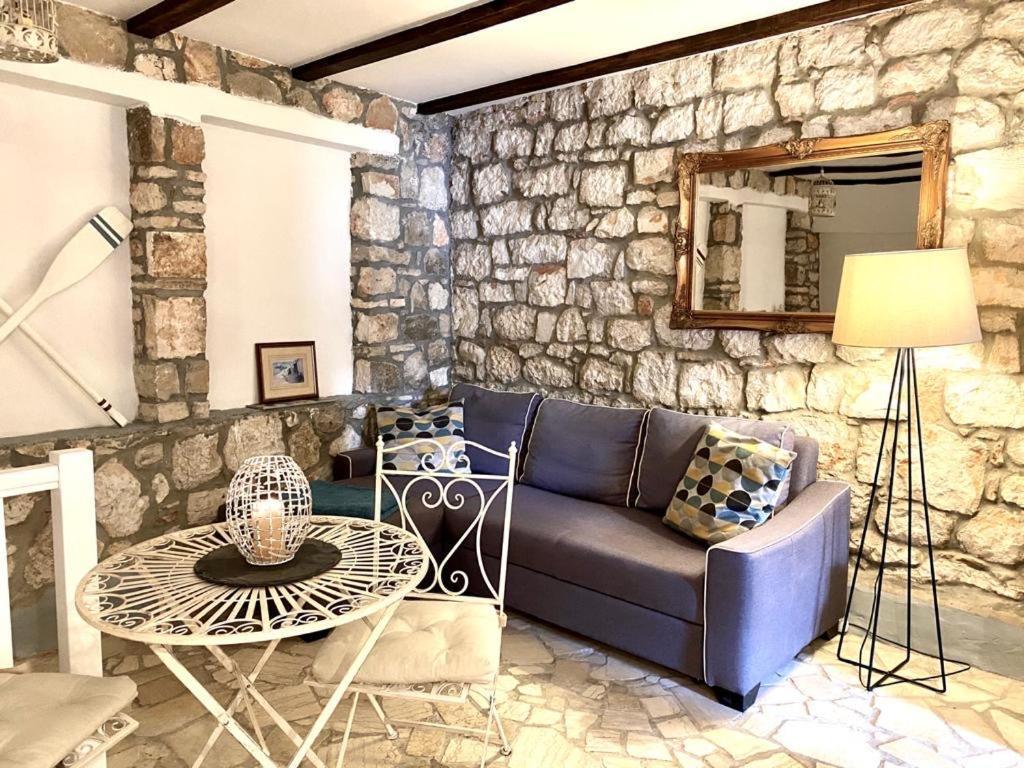 Steinhaus Mit Terrasse Apartment Rovinj Ngoại thất bức ảnh